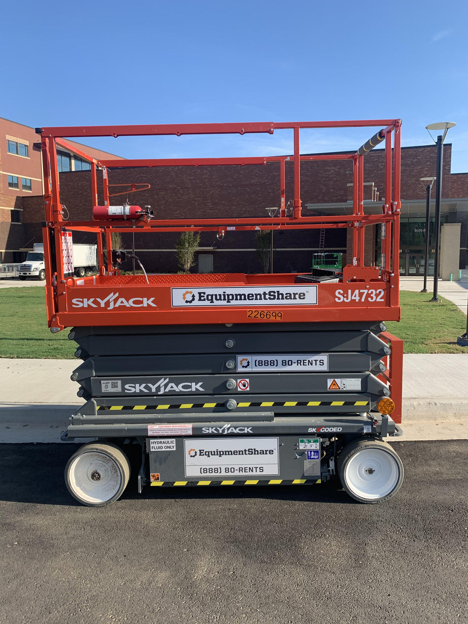 2022 SKYJACK SJ4732