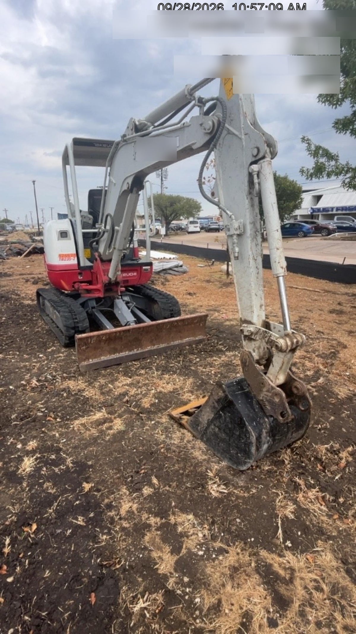 2024 TAKEUCHI TB235-2R