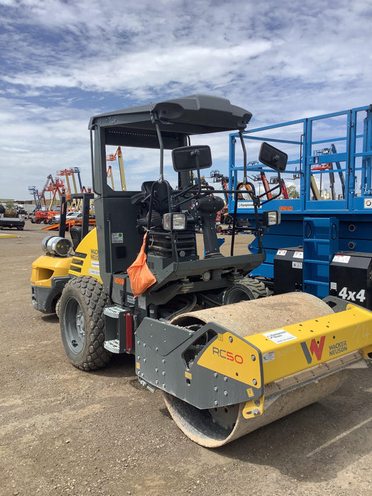 2021 WACKER NEUSON RC50