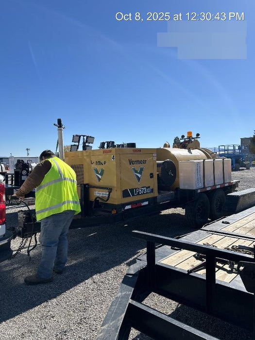 2022 VAC-TRON LP573XDT