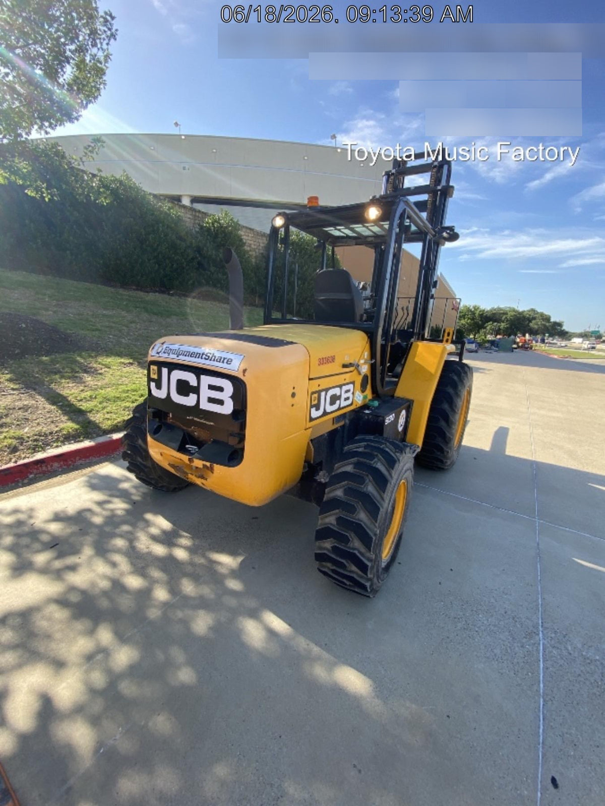 2023 JCB 930-4