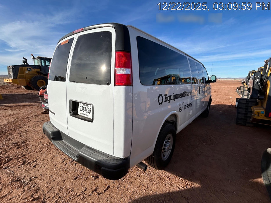 2025 CHEVROLET Express Van - Rental