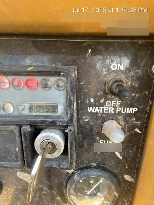 2022 Vac-Tron LP573XDT T4 Koehler Diesel Engine, 500 Gallon Debris Tank, x2 100 Gallon Water Tanks