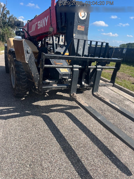 2020 SANY STH1056