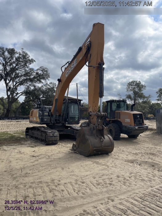 Case CX350D Track Excavators