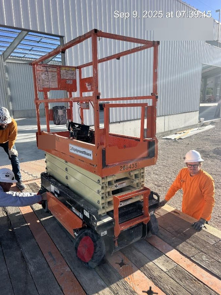 2022 JLG R1932