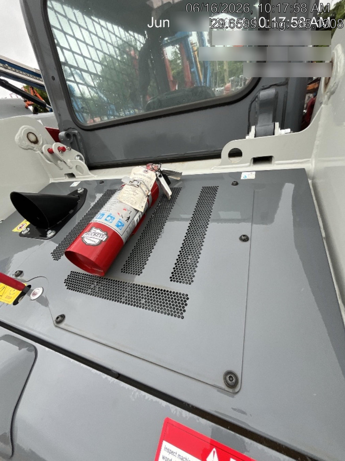2025 TAKEUCHI TL8R2-R