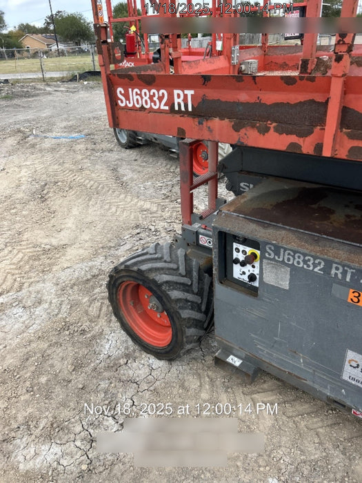 2017 SKYJACK SJ6832 RT