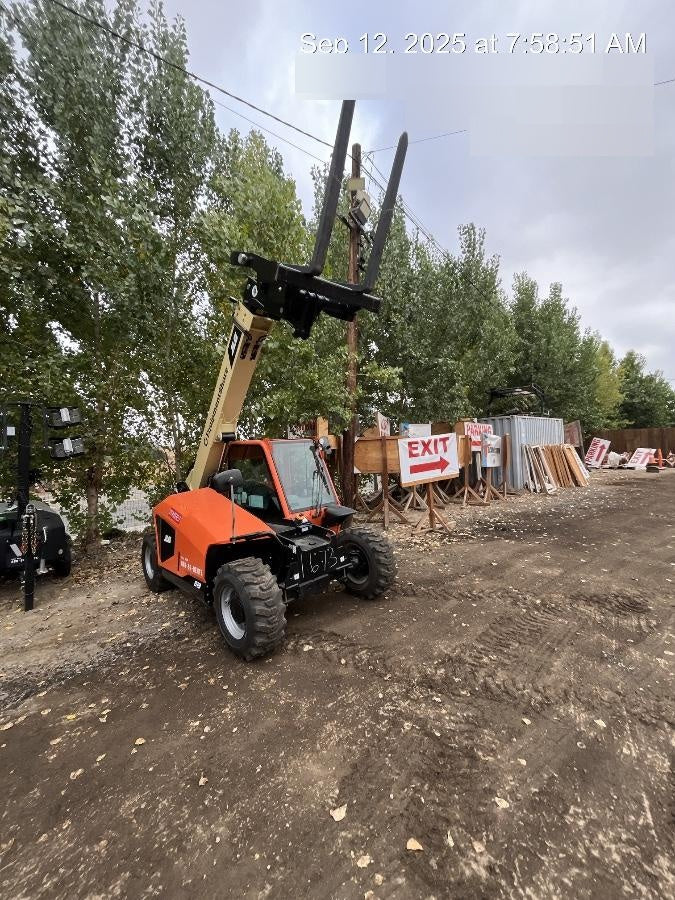 2025 JLG 519