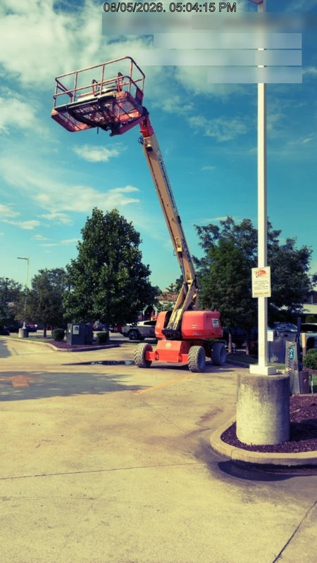 2019 JLG 660SJ