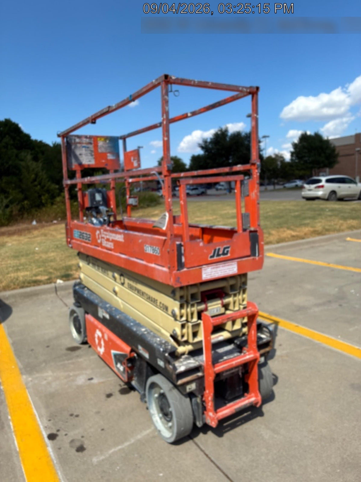 2023 JLG ES2632