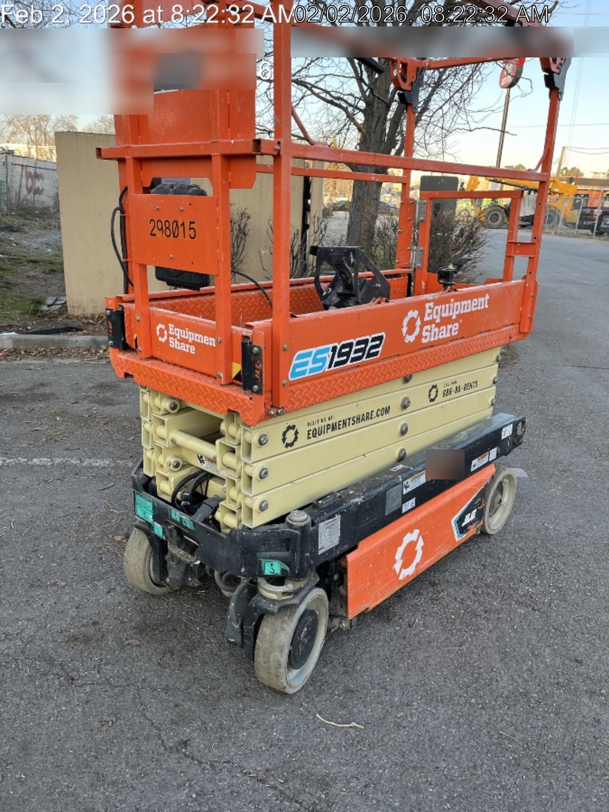 2023 JLG ES1932
