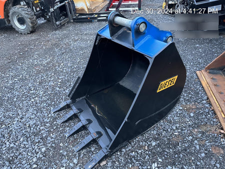 2024 DIESEL EQUIPMENT 36" 120CL Digging Bucket