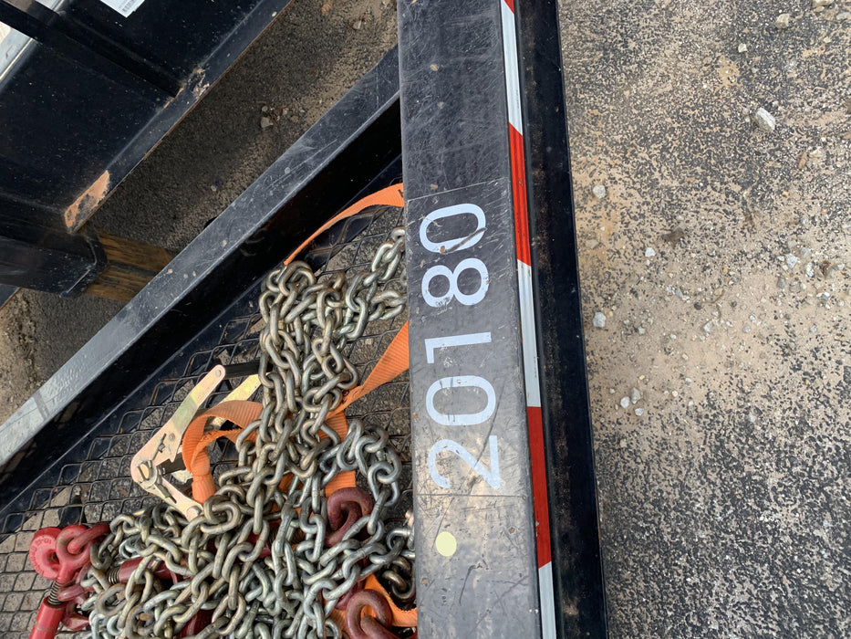 2019 LOADTRAIL 83X20