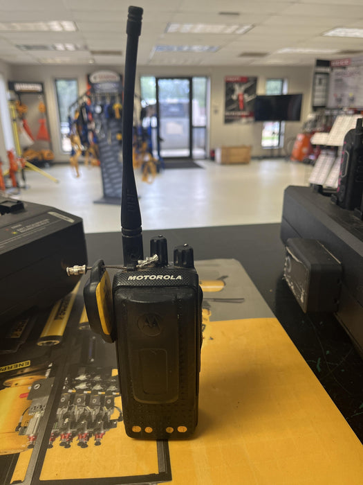 2021 MOTOROLA XPR3300E