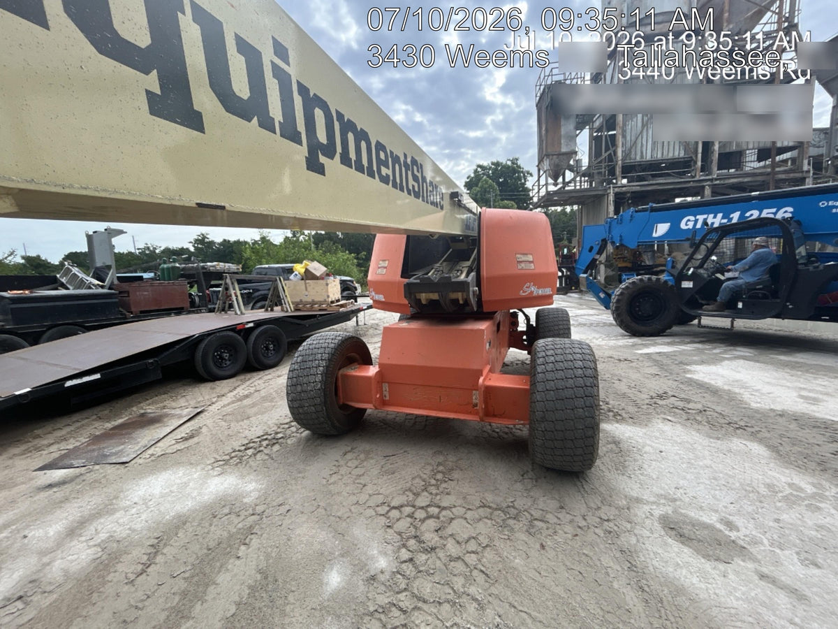 2022 JLG 660SJ