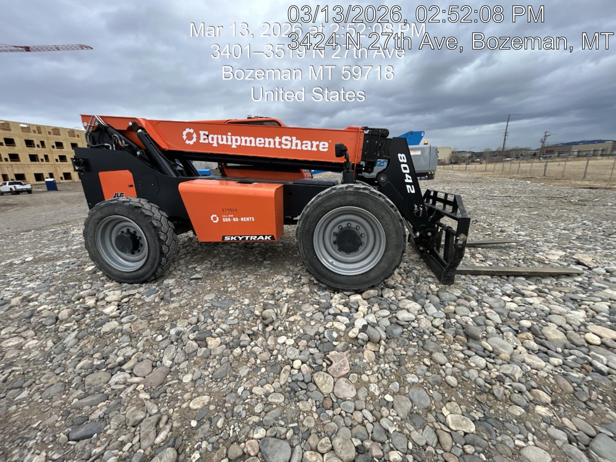 2023 SKYTRAK 8042