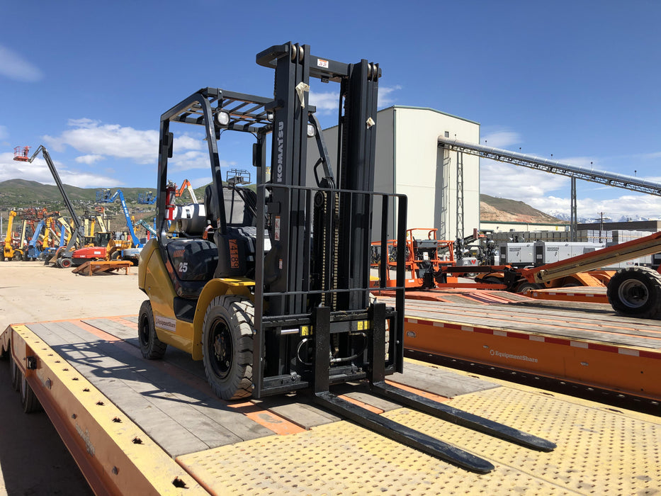 2020 KOMATSU FG25T-16