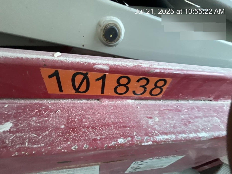 2020 MEC 1330SE Solid NM Tires, Steel Swing out Doors, LCS, Beacon, 900W Invertor