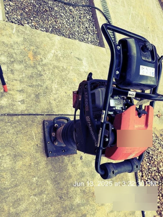 2024 HUSQVARNA LT6005