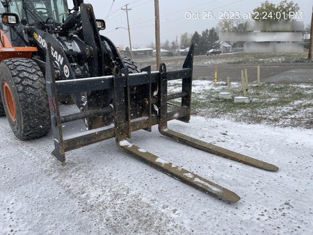 2022 SOLESBEE 96" Loader Fork Carriage - Solesbee