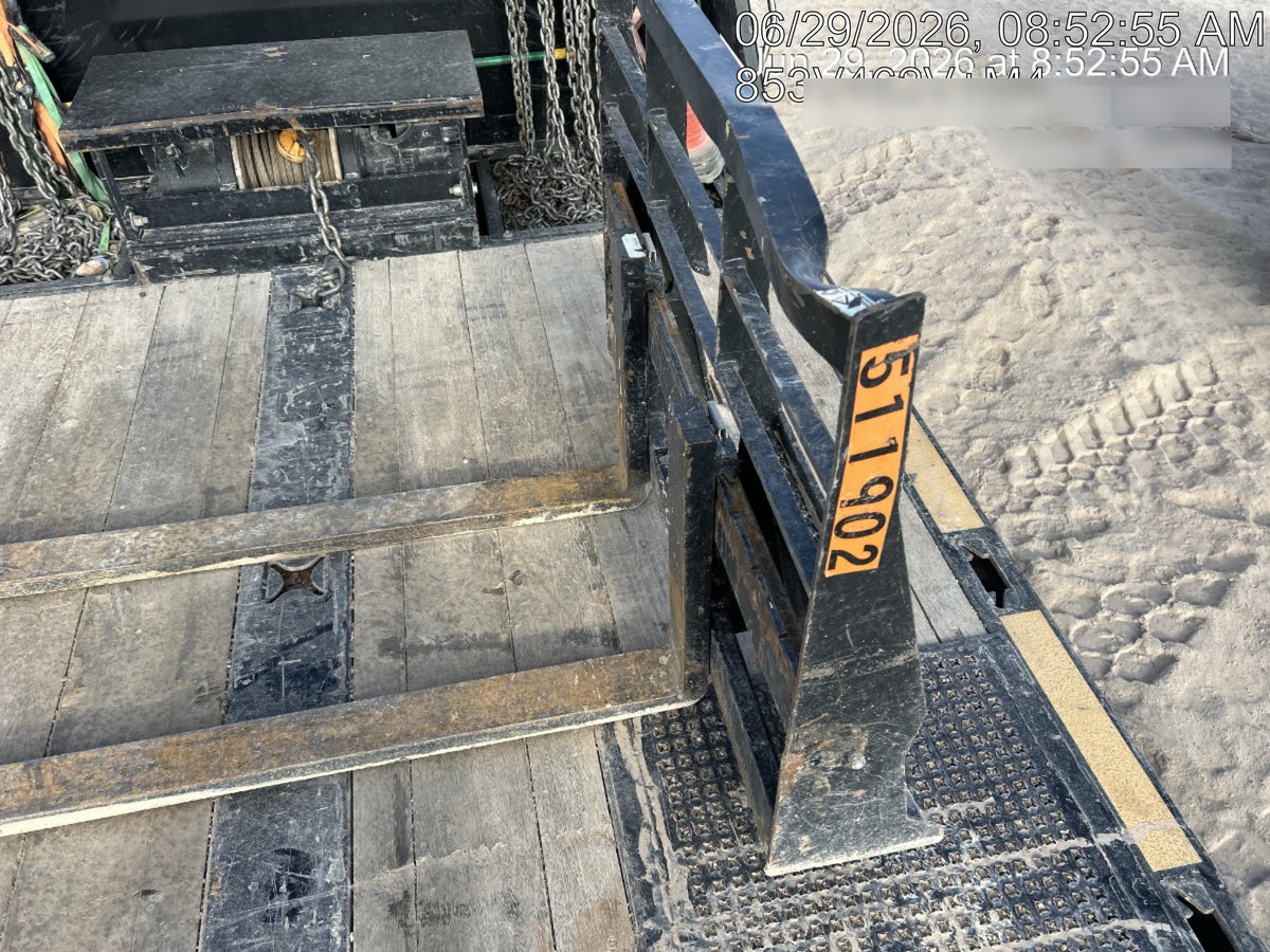 2025 ARROW MATERIAL HANDLING F5100CB - 72"
