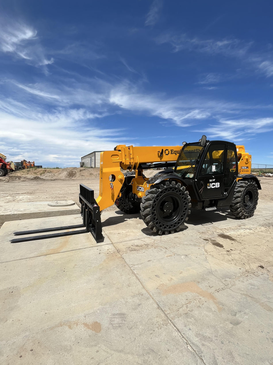 2023 JCB 509-42