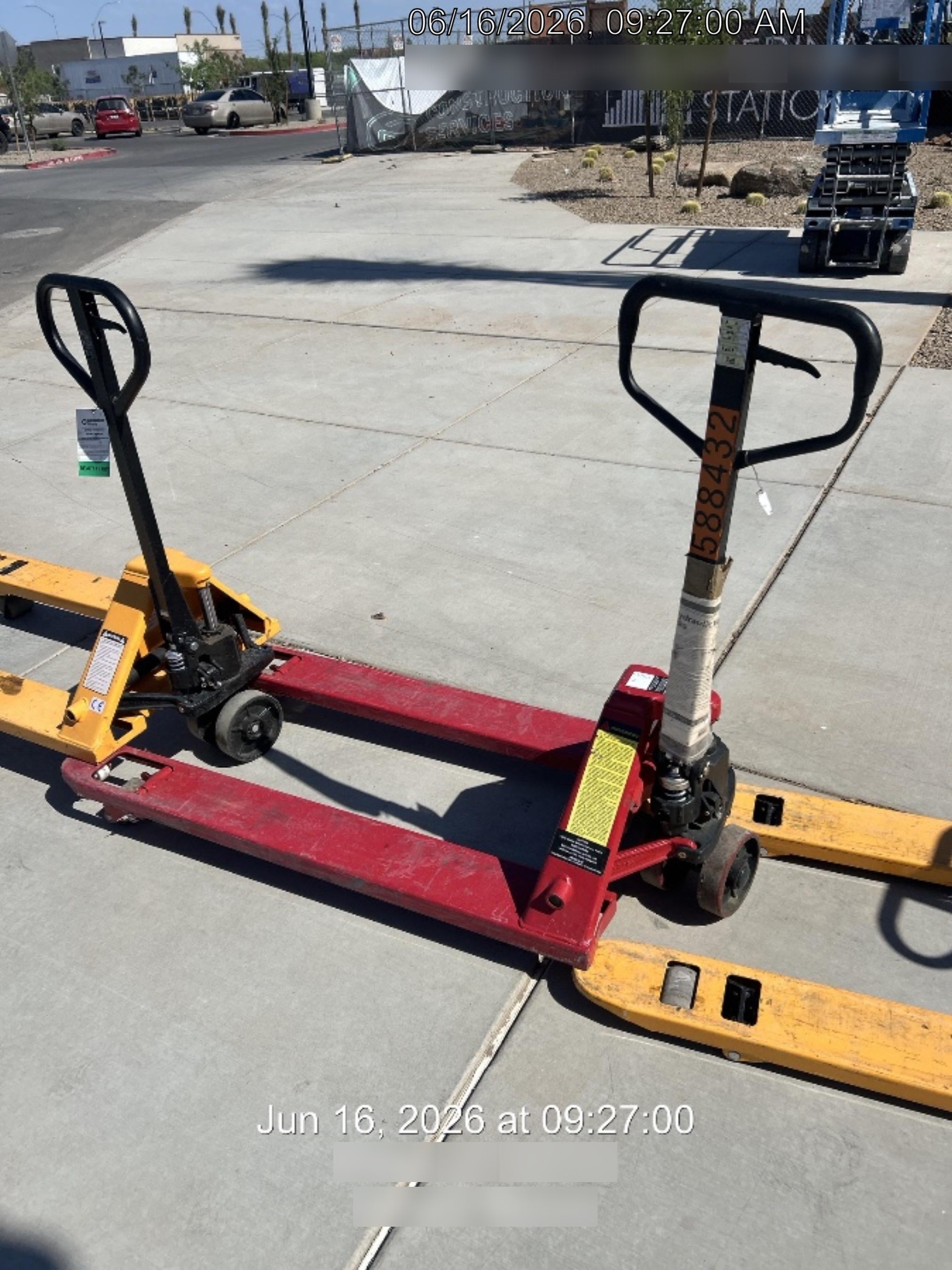 2025 GRAINGER PALLET JACK, 5500 LBS., GRAINGER