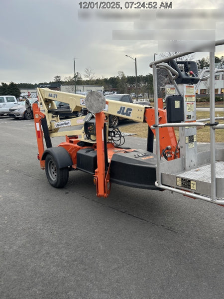 2022 JLG T350