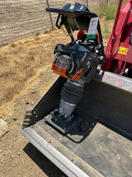 2025 HUSQVARNA LT6005