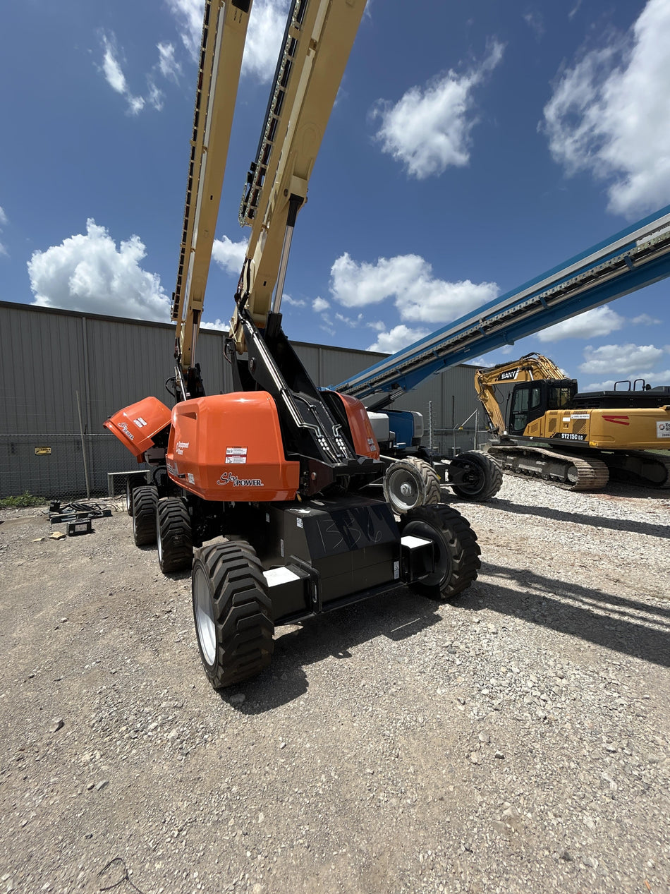 2025 JLG 660SJ