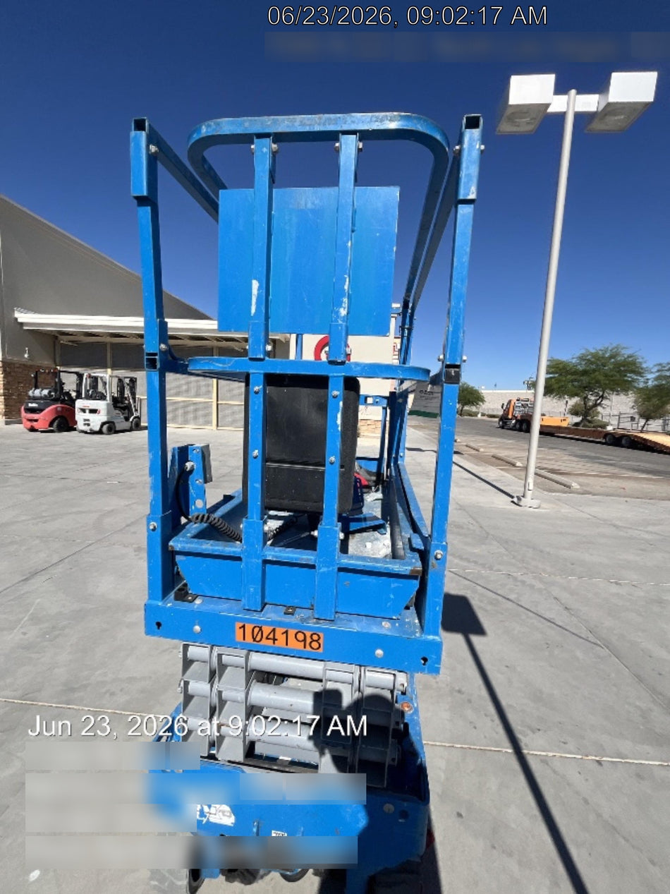 2020 Genie GS-1930 Solid Non Marking Tires, Beacon, Folding rails with half height swing gate, 800W Inverter