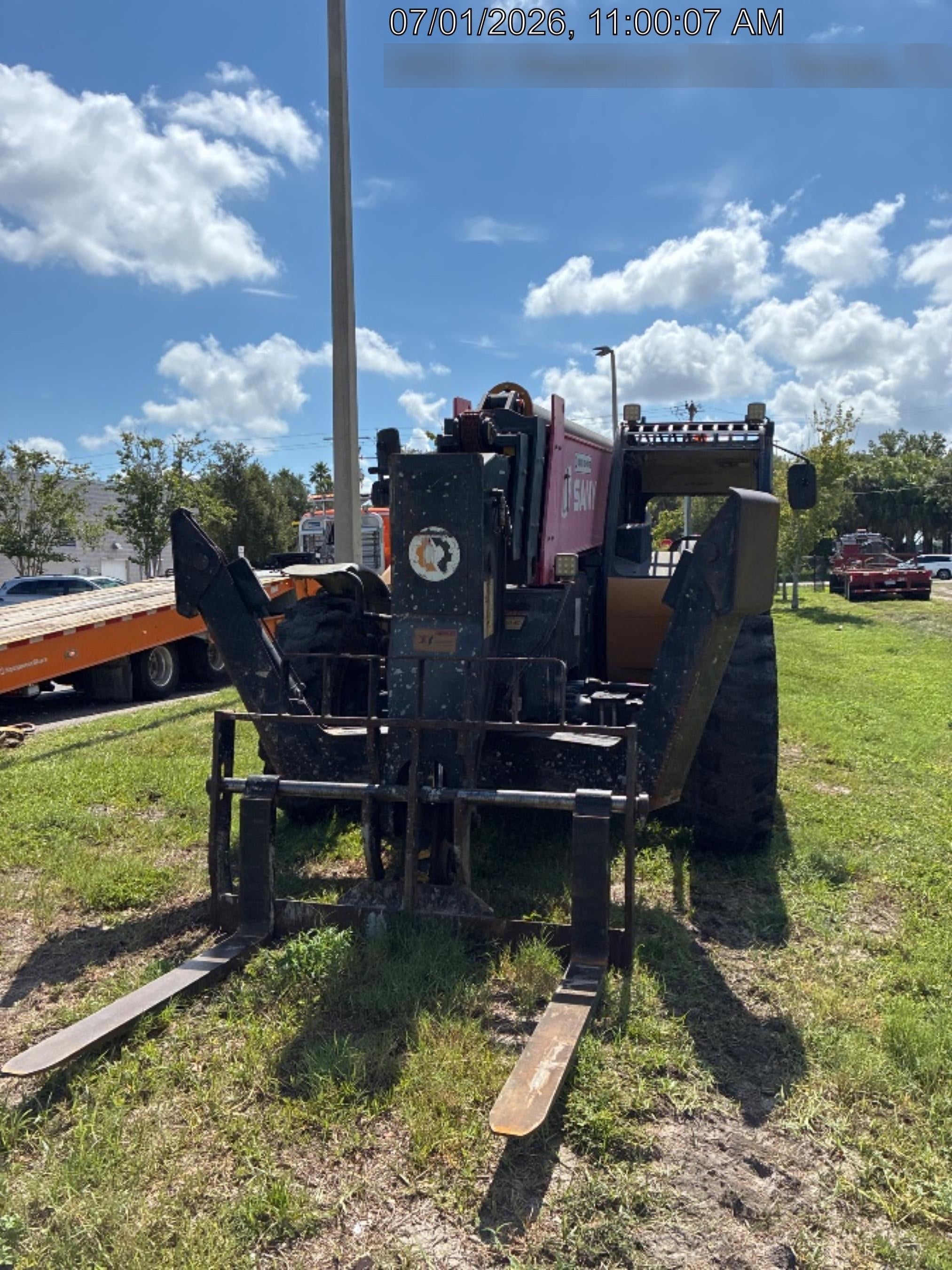 2020 SANY STH1056