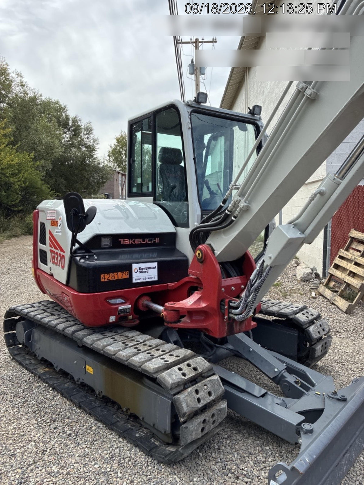 2024 TAKEUCHI TB370CLA