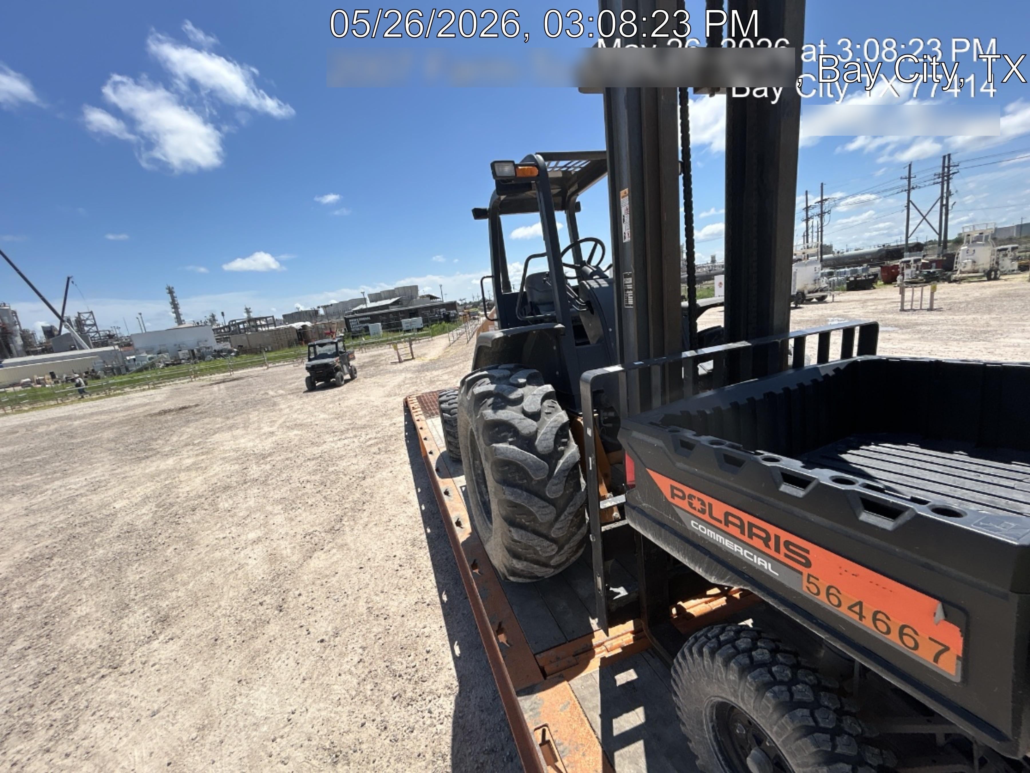 2021 CASE 588H