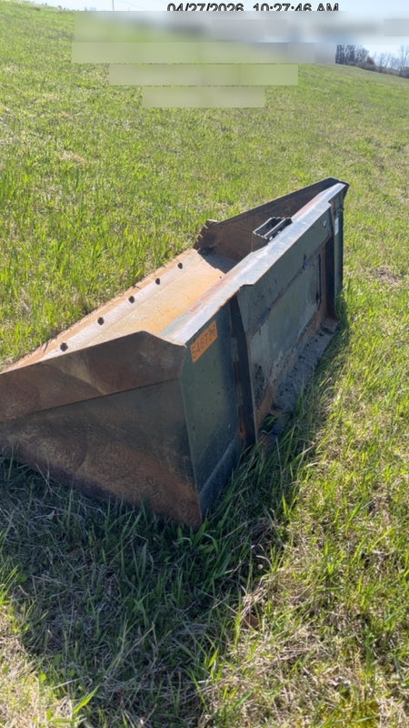 2025 TAKEUCHI 76" Smooth Bucket - Takeuchi