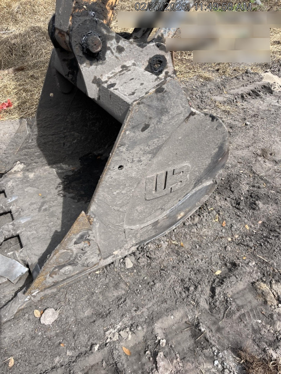 2015 CASE 48" Bucket - Case