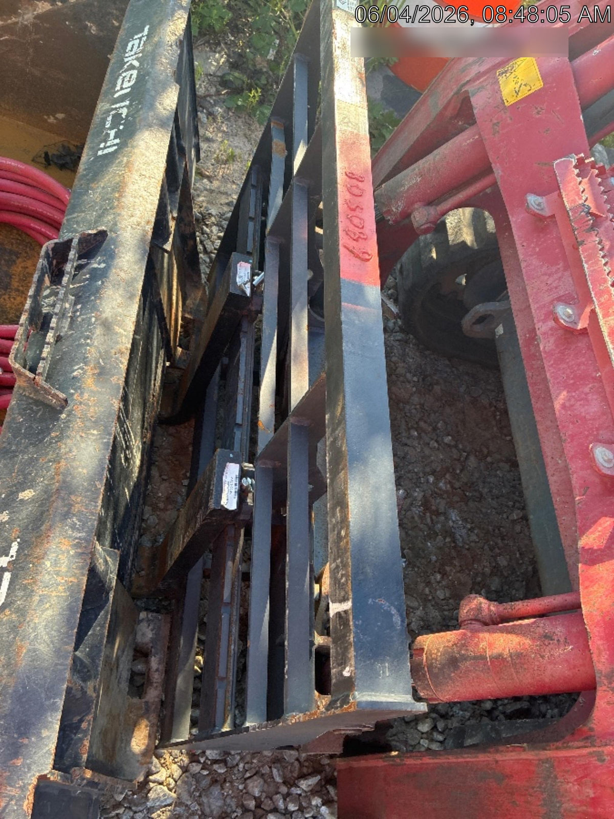 2026 ARROW MATERIAL HANDLING 72" Pallet Forks - Arrow