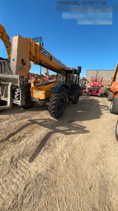 2020 JCB 509-42 Canopy, Solid Tires, Work Lights, Beacon, Aux Hydraulics, Back up Alarm, Lifting Eye, ES Decals