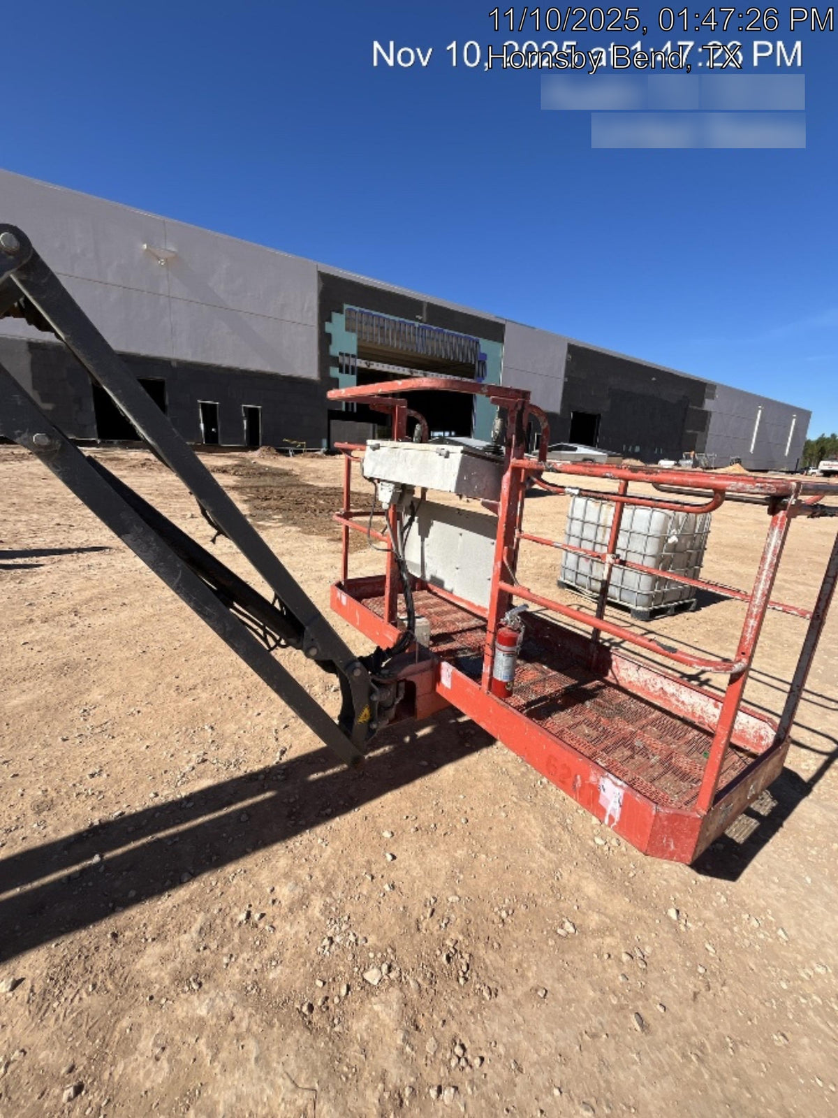 2017 SKYJACK SJ66T