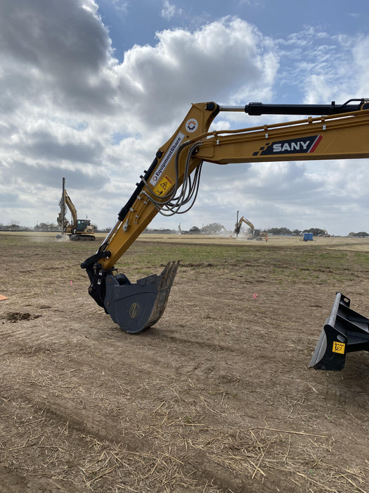 2020 STRICKLAND 18" Bucket Tooth - Strickland