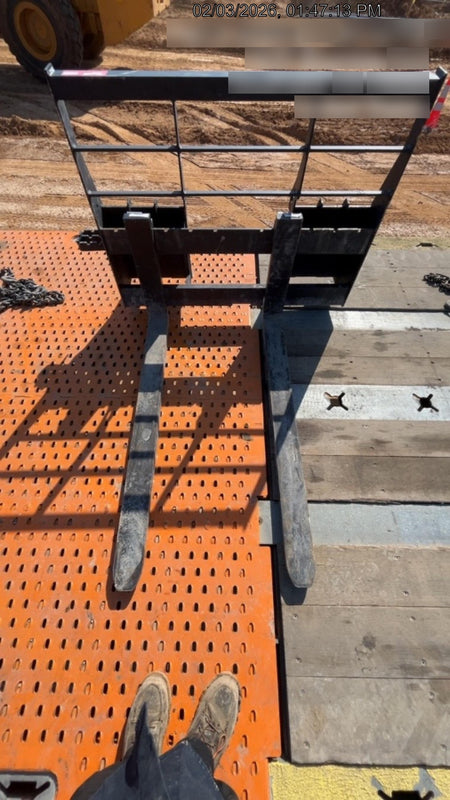 2025 ARROW MATERIAL HANDLING 48" Pallet Forks - Arrow