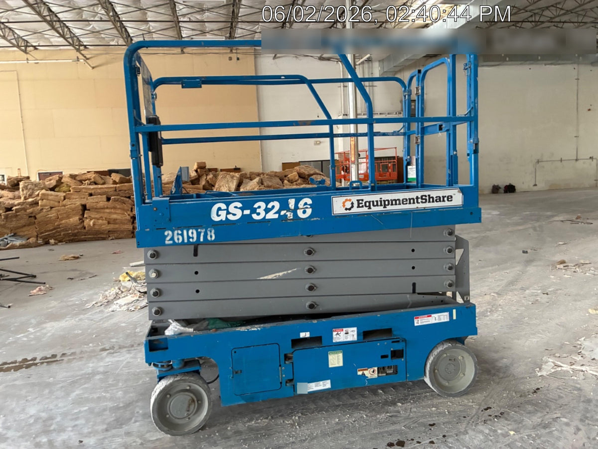 2022 GENIE GS-3246