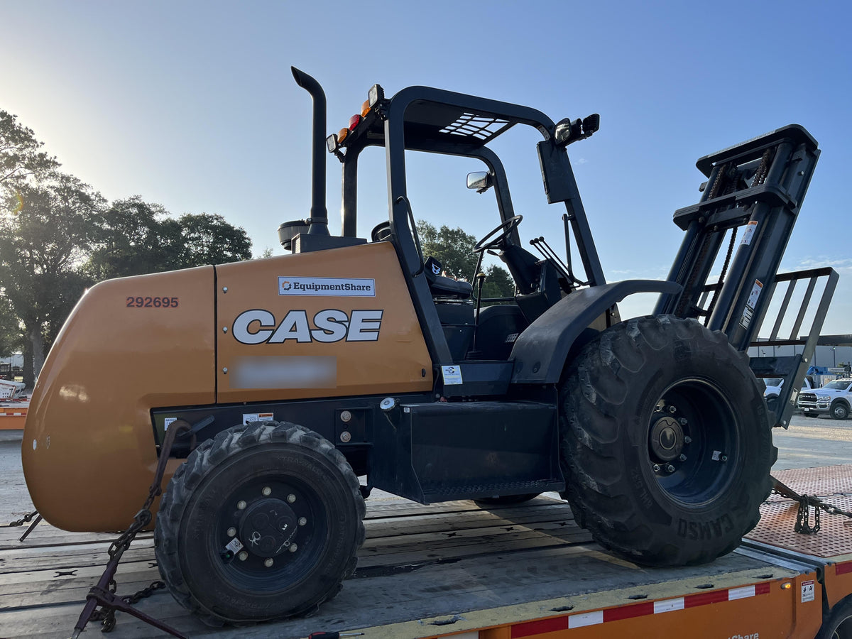 2023 CASE 588H