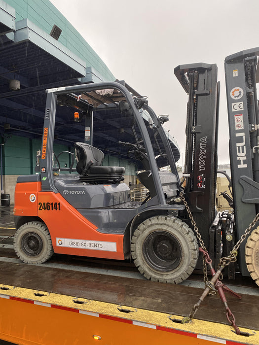 2022 TOYOTA 50-8FGU25