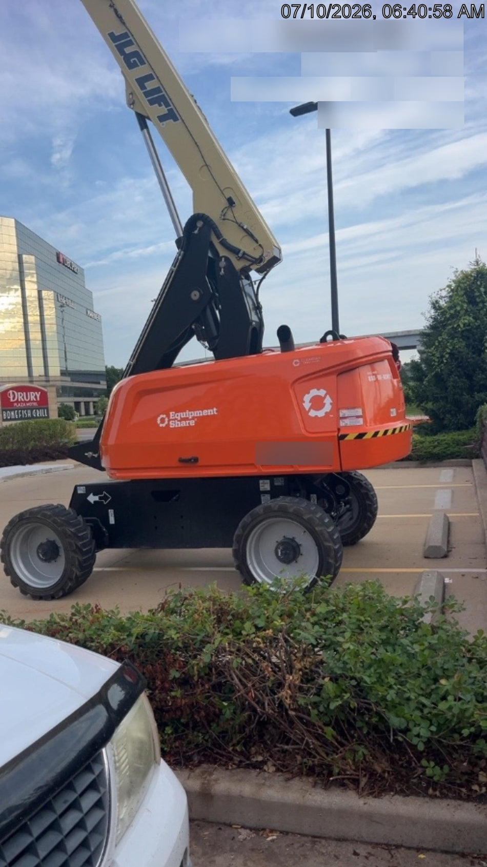 2025 JLG 660SJ