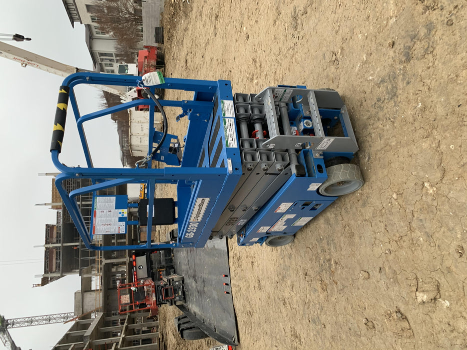 2019 Genie GS-1930 Fixed Rails with Chain Entry