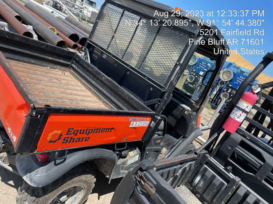 2019 Kubota RTVX900WH 4wd Utility Cart, 2 Seat, Diesel, LED Strobe, Windshield Tempered Glass, Plastic Canopy, Wire Harness Kit, Backup Alarm