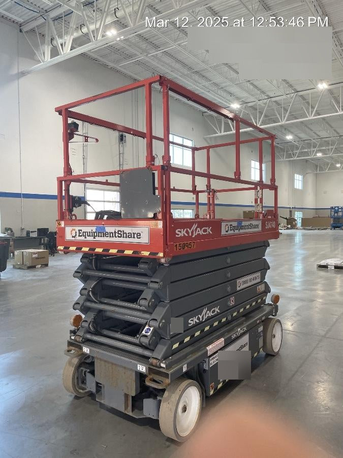 2021 SKYJACK SJ4740
