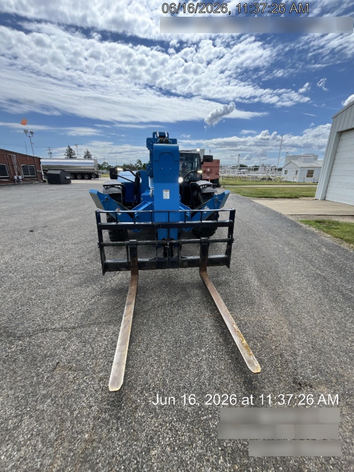2024 GENIE GTH-1056